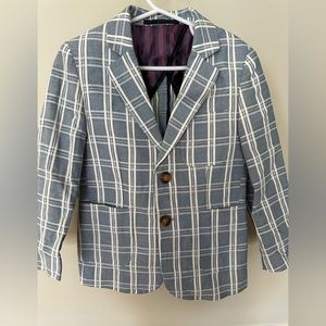 Perfect light blue with white stripes boys blazer size 5 (like new)